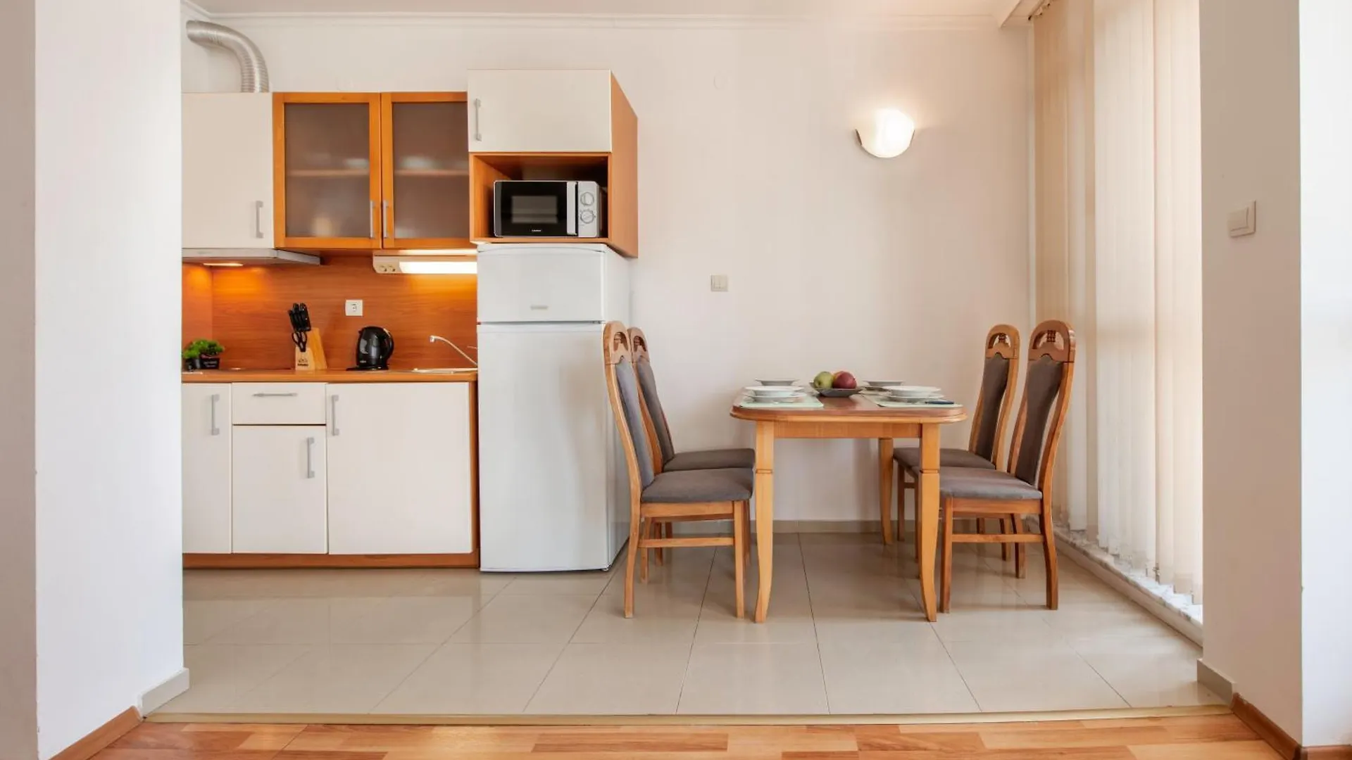 Aparthotel Sun City I Apartments Sunny Beach